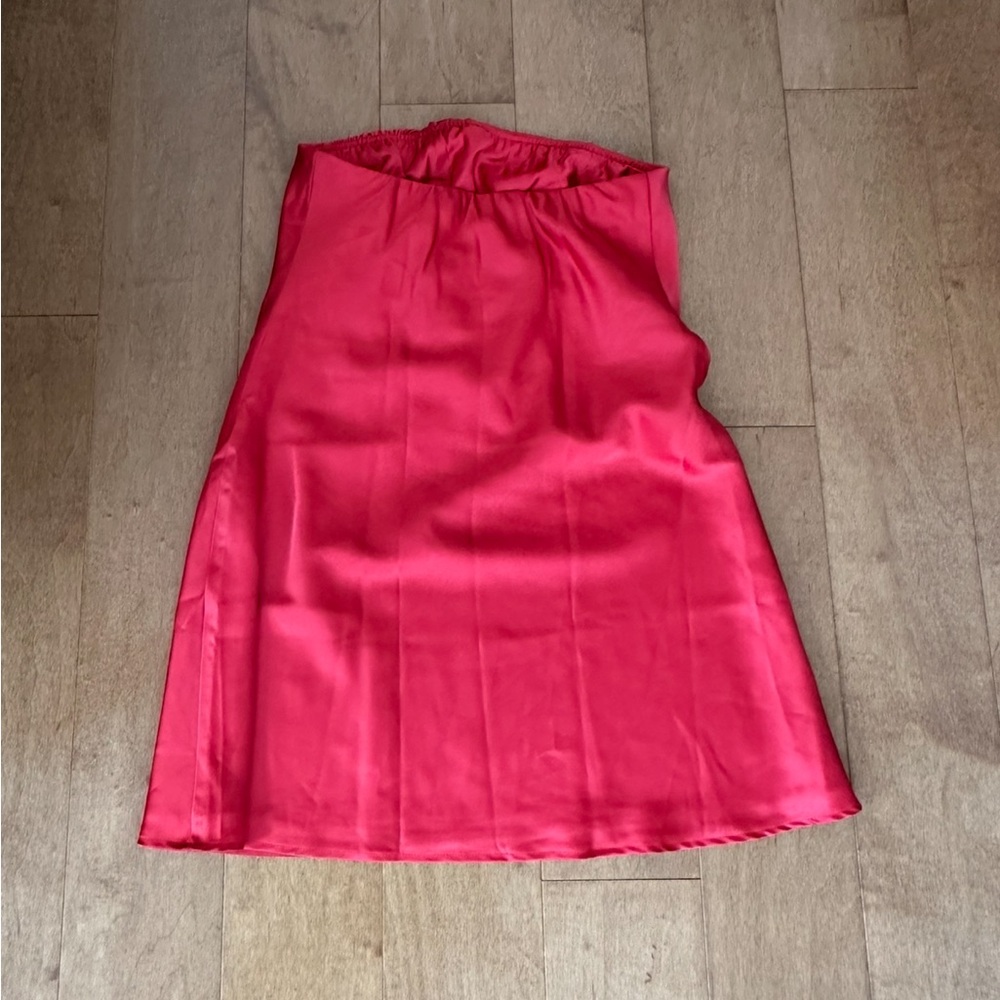 Show Me Your Mumu Taylor Tube Mini Dress in Red Luxe Satin Size Medium NWT - Picture 5 of 12